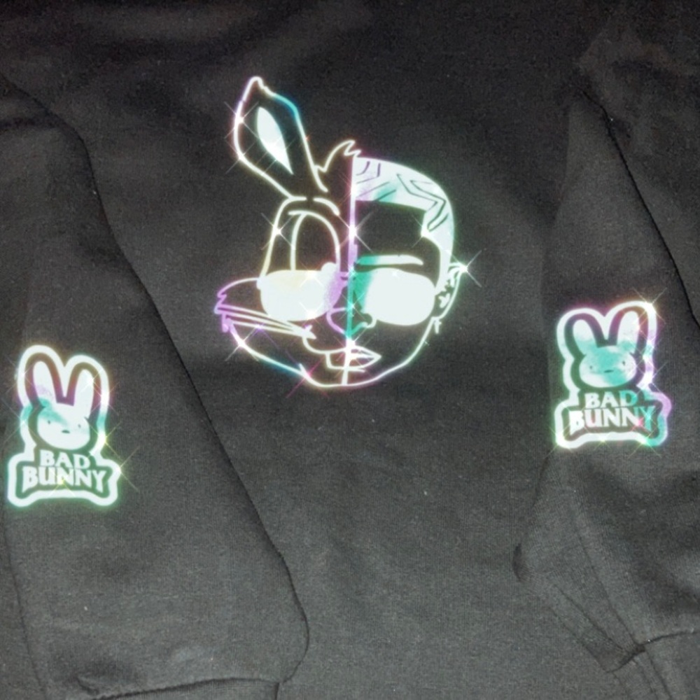 Reflective Design Crewneck Top